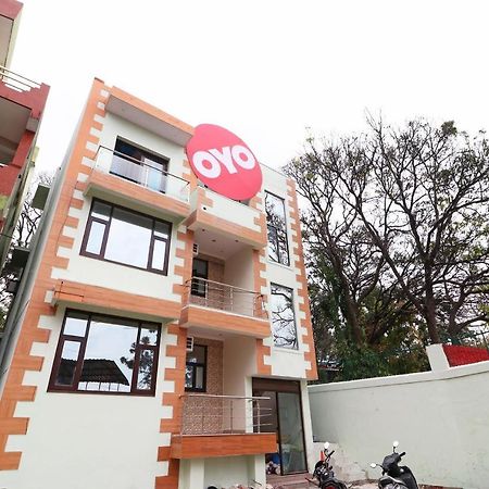 Oyo Flagship 28755 Hotel 9 Palm Rājpur Exteriör bild