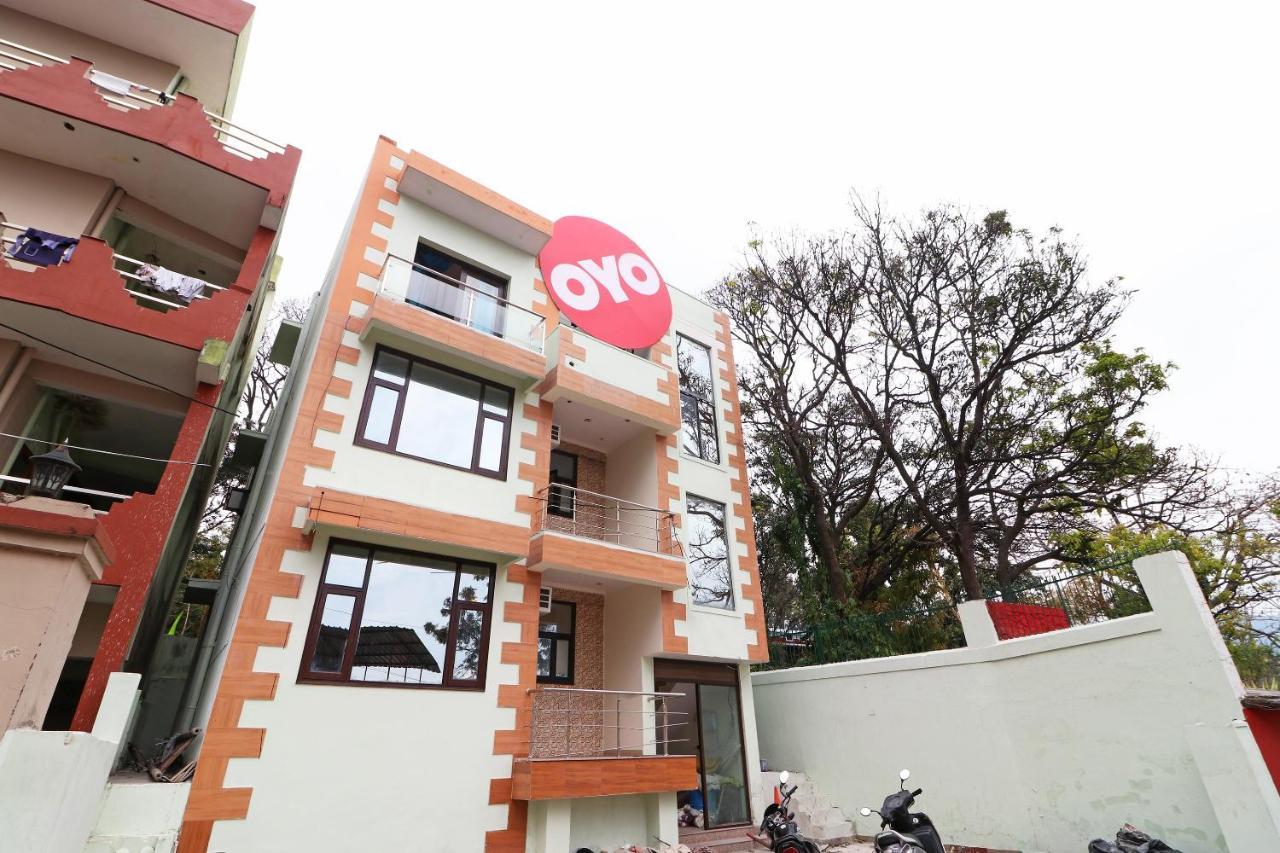 Oyo Flagship 28755 Hotel 9 Palm Rājpur Exteriör bild